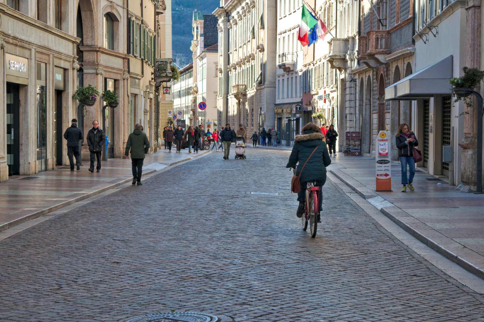 Continuiamo a pedalare